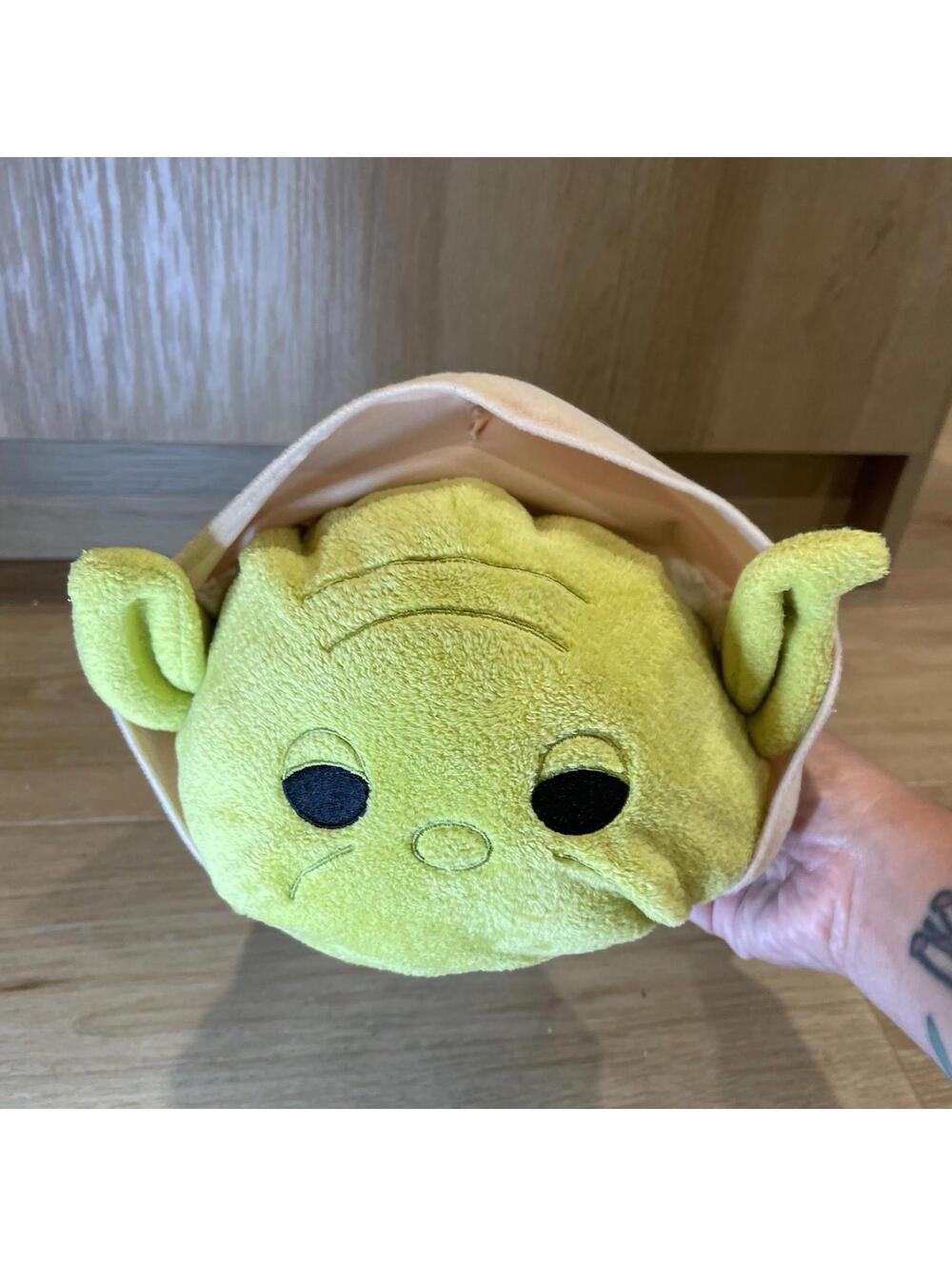 Disney Star Wars Tsum Tsum Yoda 12" Plush Medium